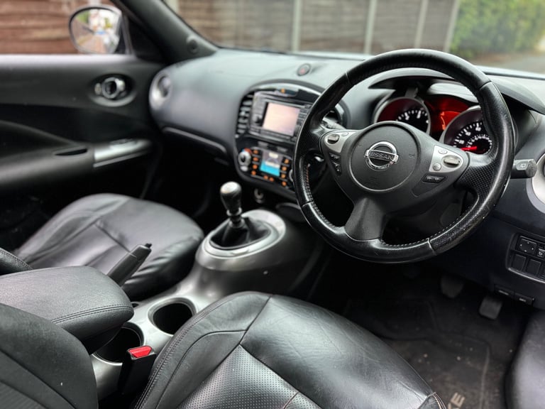 Nissan, JUKE, Hatchback, 2012, Manual, 1461 (cc), 5 doors