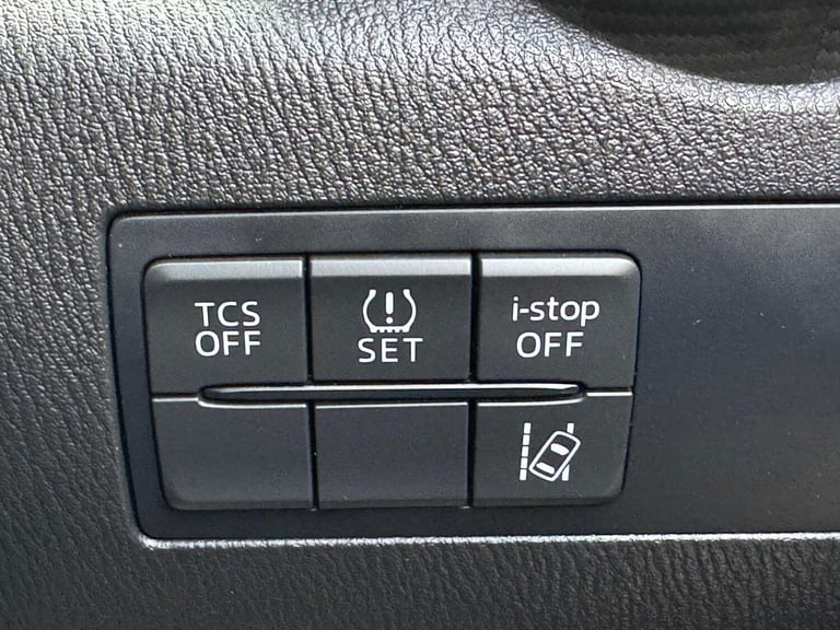 2017 Mazda CX-3 2.0 SKYACTIV-G Sport Nav Euro 6 (s/s) 5dr HATCHBACK Petrol Manual