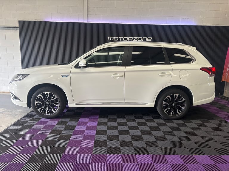 2016 Mitsubishi Outlander 2.0h 12kWh GX4h SUV 5dr Petrol Plug-in Hybrid CVT 4WD