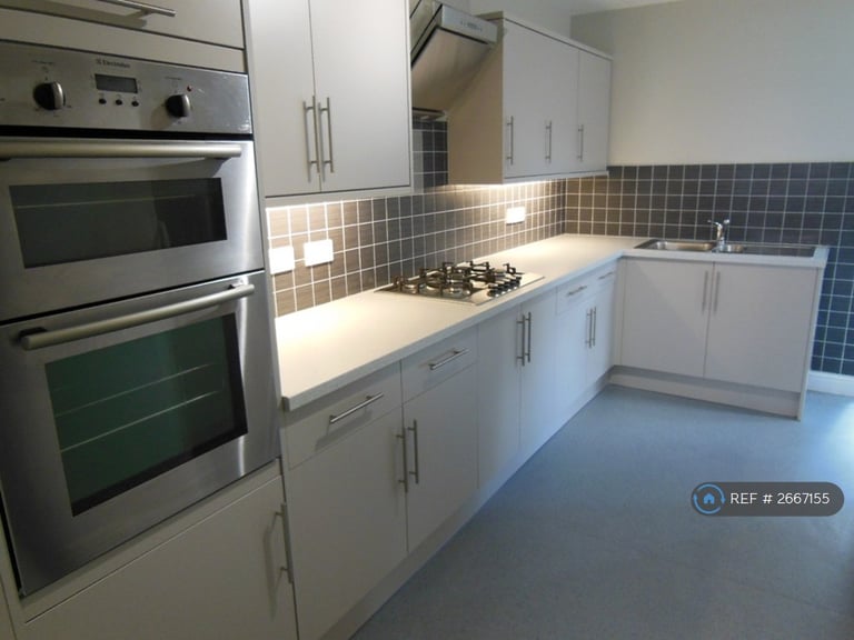 6 bedroom house in Dudley Road, Liverpool, L18 (6 bed) (#2667155)