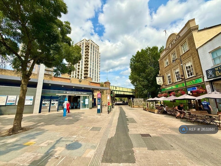 1 bedroom flat in Fairfield Street, London, SW18 (1 bed) (#2632881)