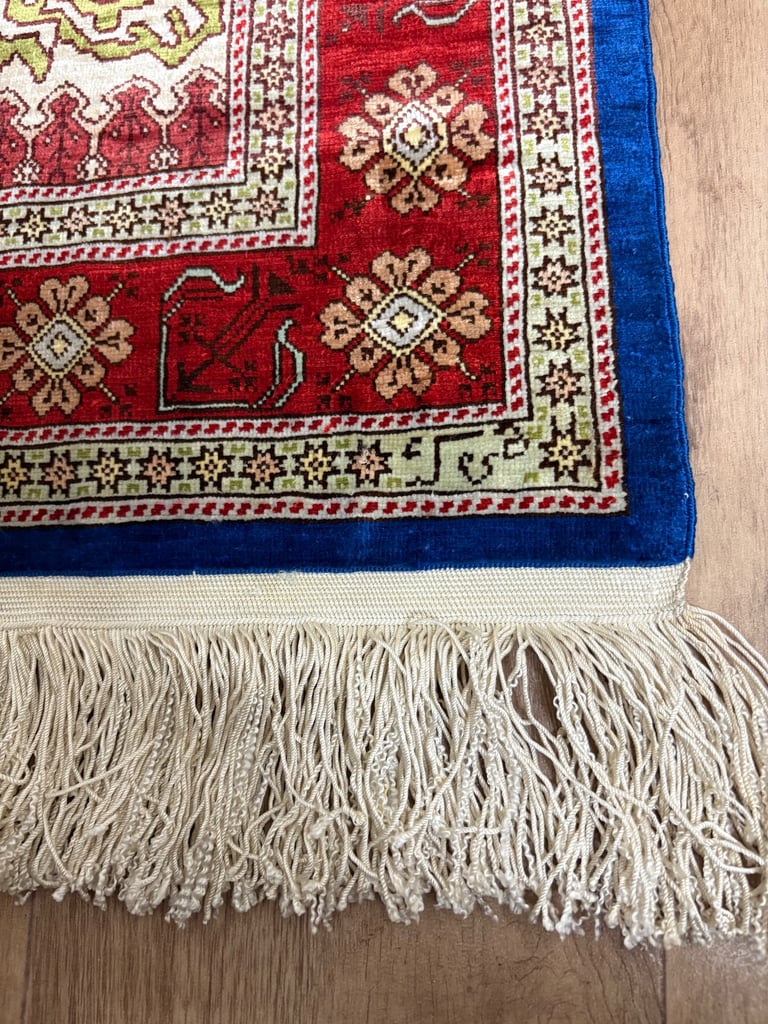 Vintage hand made Turkish hereke pure silk rug.78 cm x 50 cm .