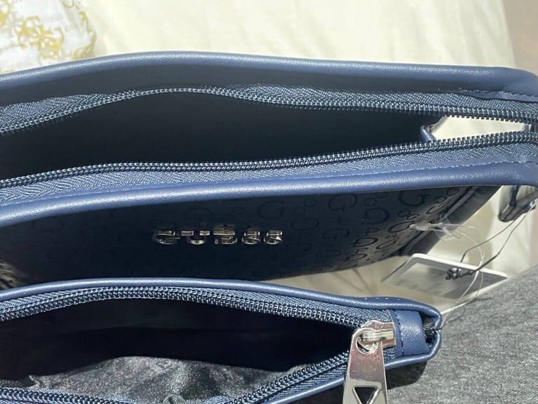 GUESS HANDBAG / PURSE / Make Up Bags, 2 BAGS - NEW WITH TAGS