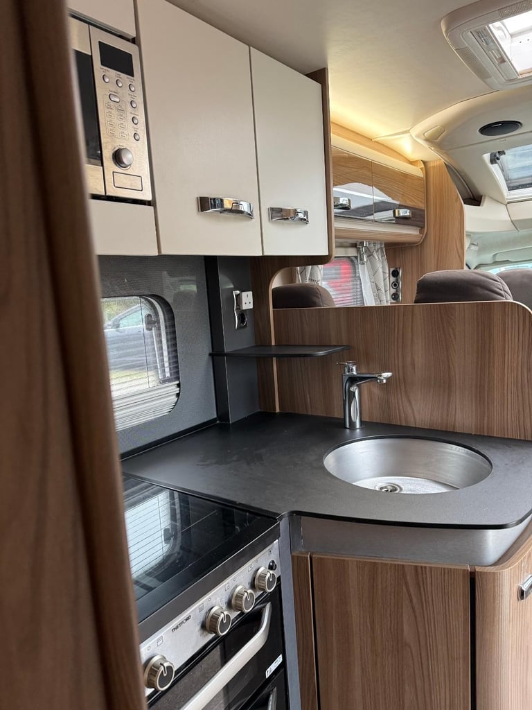 2020 Swift Norden 794 4 berth 4 belts 11000 miles LHD 