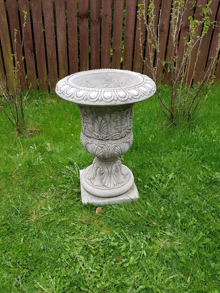 Eddys Vase stone statue,garden ornament