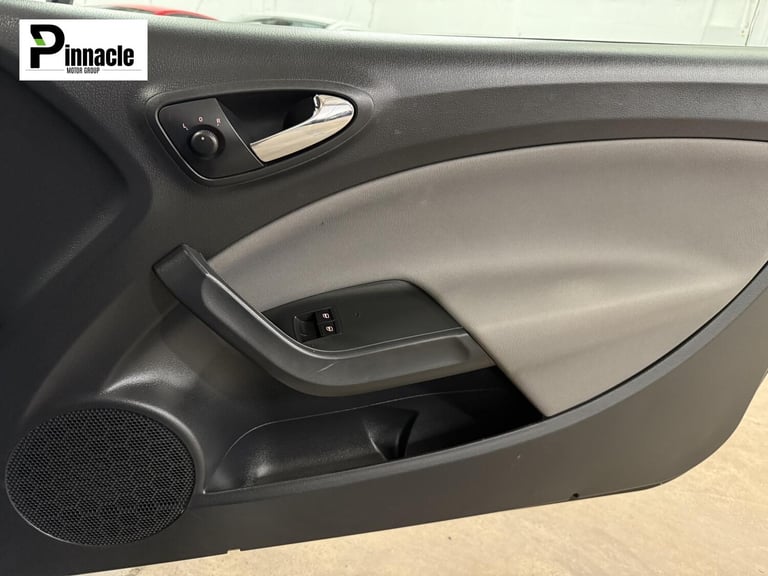 2013 SEAT Ibiza 1.4 SE 3dr HATCHBACK PETROL Manual