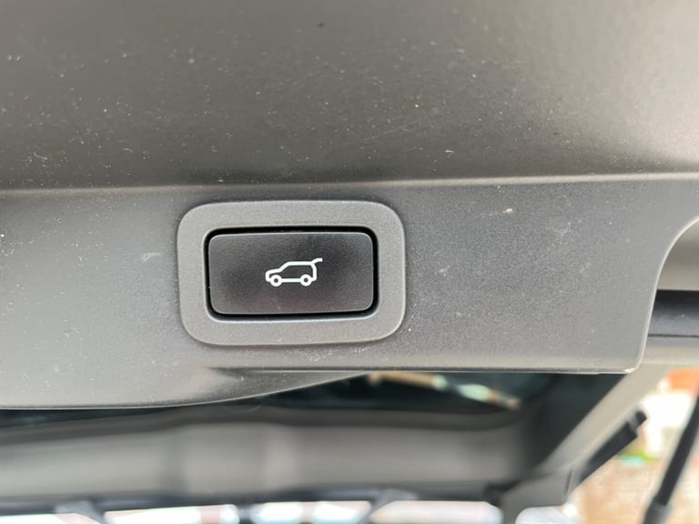 2018 Land Rover Range Rover Sport 2.0 P400E HSE Estate Hybrid Automatic