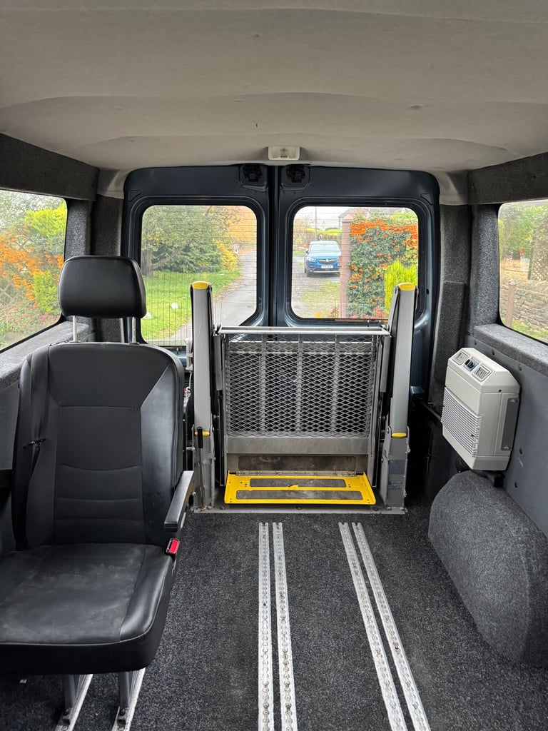 2016 Renault Master 2016 RENAULT MASTER 2.3 DCI SL28 BUSINESS SWB WINDOW VAN PANEL VAN Diesel Manual