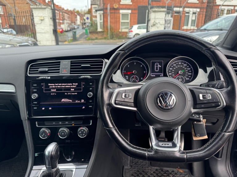  Volkswagen Golf 2.0 TDI BlueMotion Tech R-Line DSG Euro 6 (s/s) 5dr Diesel Automatic