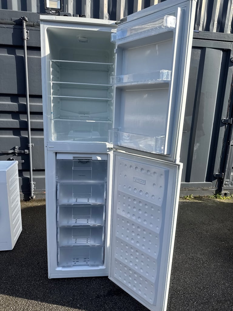Beko Fridge Freezer 2m 