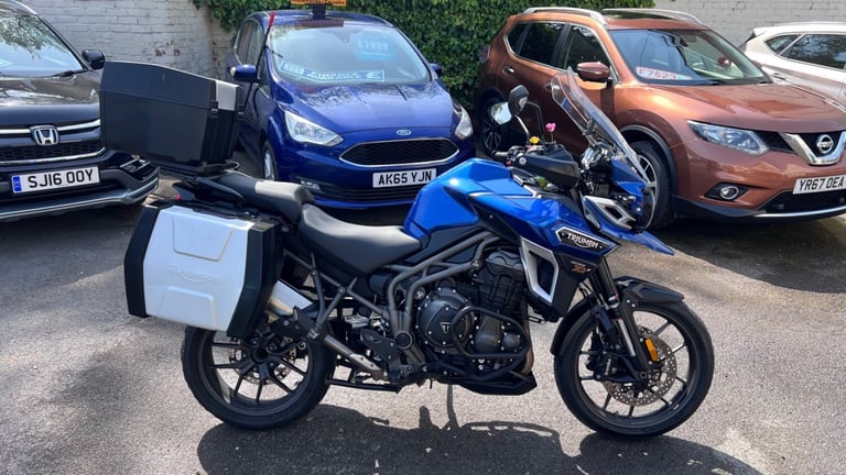 Triumph Tiger Explorer XRT 66 reg 2017 20k service history 2 owners heated seats