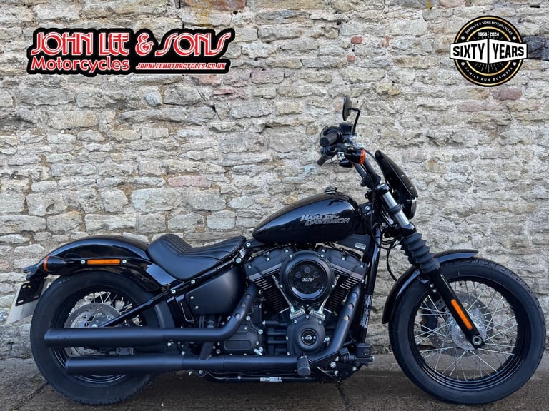 Harley-Davidson FXBB Street Bob 1745cc, 2020 Model, 2719 Miles Only