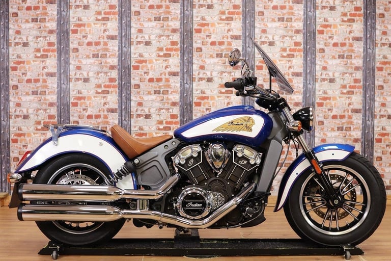 image for 2018 INDIAN SCOUT - ONLY 7,915 MILES - 3 OWNERS - BRILLIANT BLUE/WHITE - SUPERB!