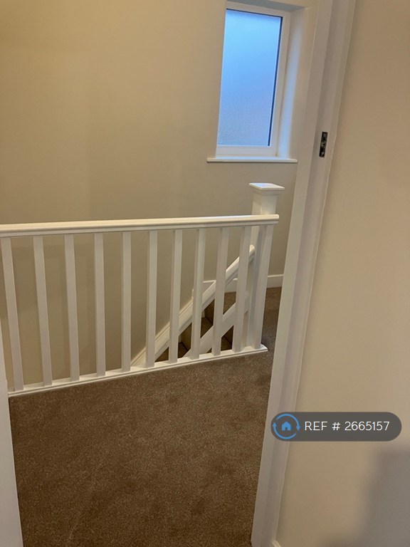 3 bedroom house in Stafford Road, Southport, PR8 (3 bed) (#2665157)