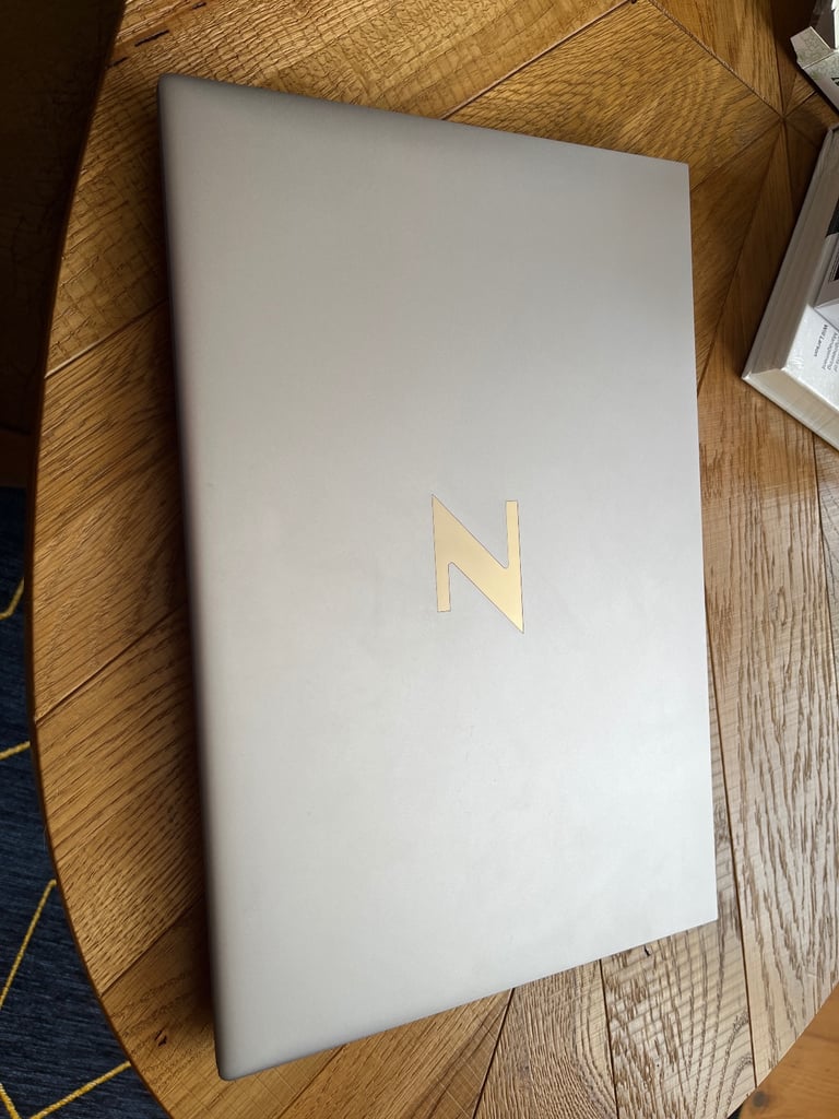 HP zbook Studio G9 32G Intel i7 very good condition