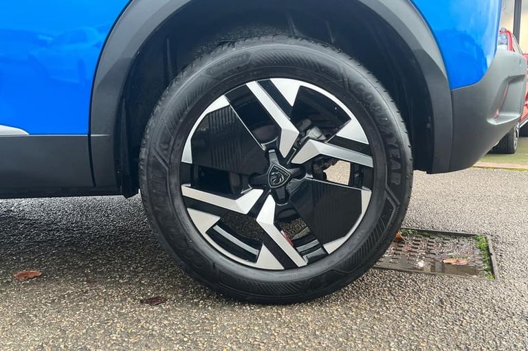 2024 Peugeot 2008 1.2 PureTech 130 GT 5dr EAT8 HATCHBACK PETROL Semi Automatic