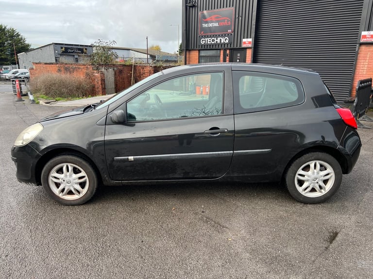 2007 Renault Clio 1.2 16V Extreme 3dr HATCHBACK Petrol Manual