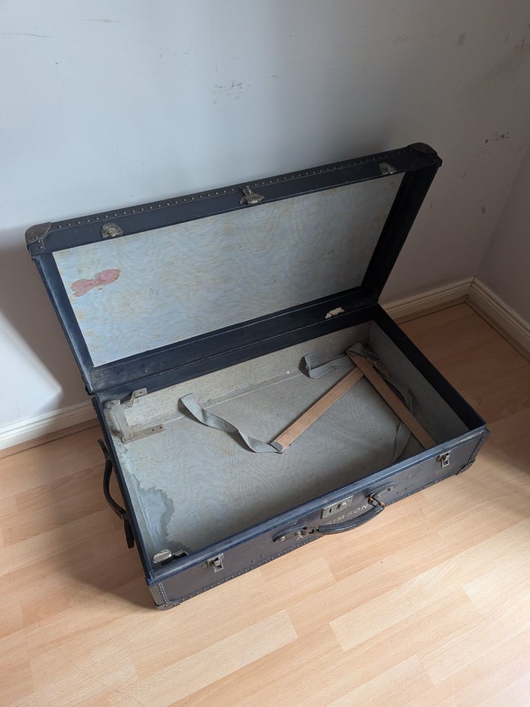 Antique WW1 Military Travelling Trunk Orderlee Suitcase Navy