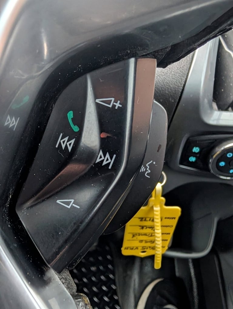 FORD TRANSIT CUSTOM 2.2 TDCi 290 Limited 2015