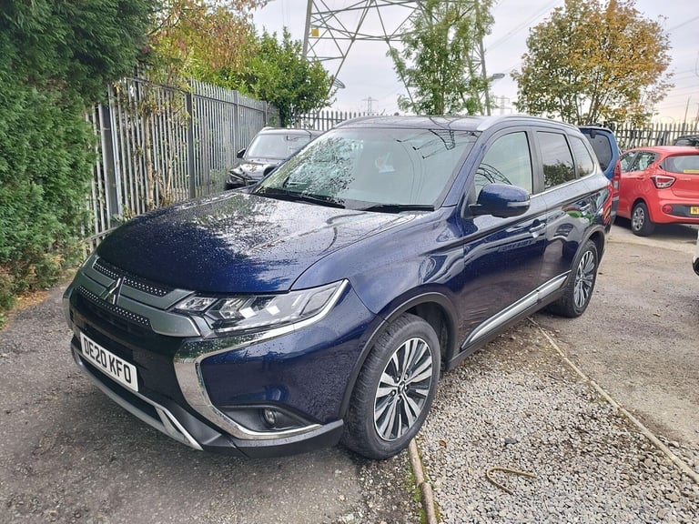 2020 Mitsubishi Outlander 2.0 MIVEC Exceed SUV 5dr Petrol CVT 4WD Euro 6 (s/s) (150 ps) ESTATE Pe...
