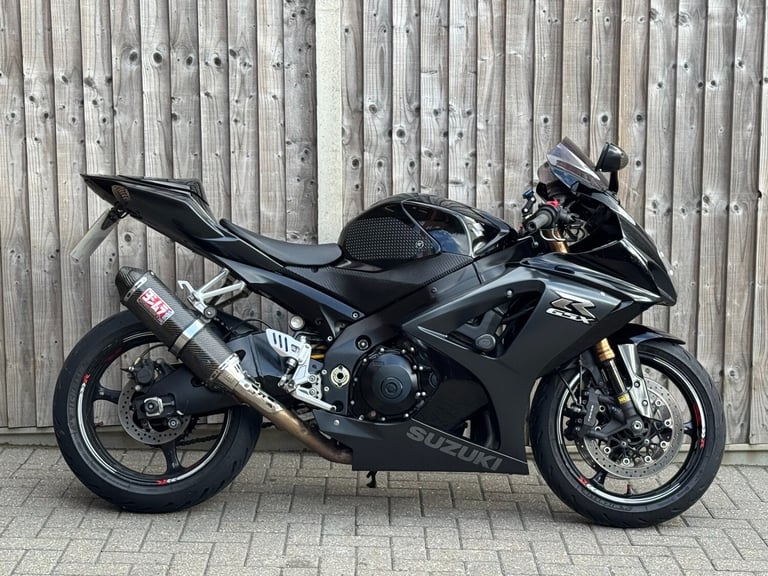 SUZUKI GSXR 1000 K8 2008 (08) SUPER SPORT + LOW MILES + YOSHIMURA 