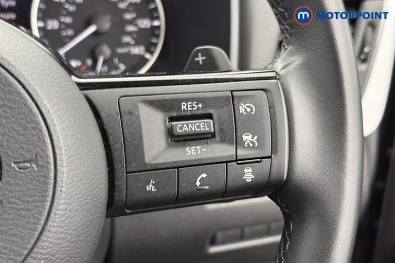 2022 Nissan Qashqai 1.3 DiG-T MH 158 Acenta Premium 5dr Xtronic SUV Petrol Automatic