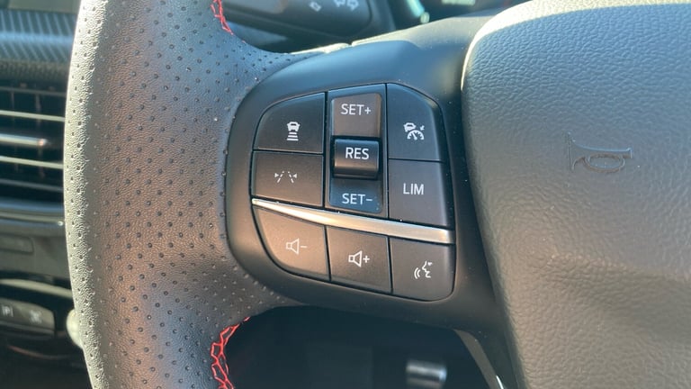 2025 Ford Kuga 1.5 EcoBoost ST-Line 5dr Petrol Estate Estate Petrol Manual