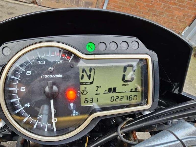 Suzuki GSR750 L1 '2011' HEATED GRIPS - CARBON SILENCER