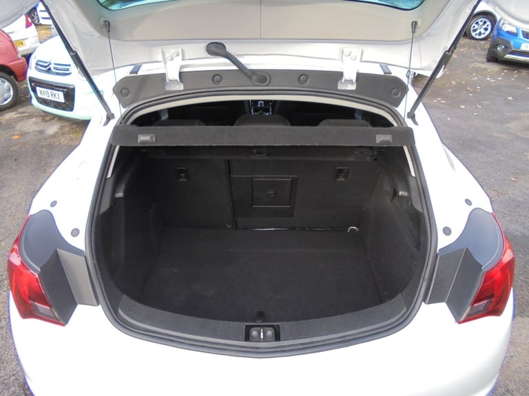 2018 Vauxhall Astra GTC 1.4T 16V SRi 3dr HATCHBACK Petrol Manual