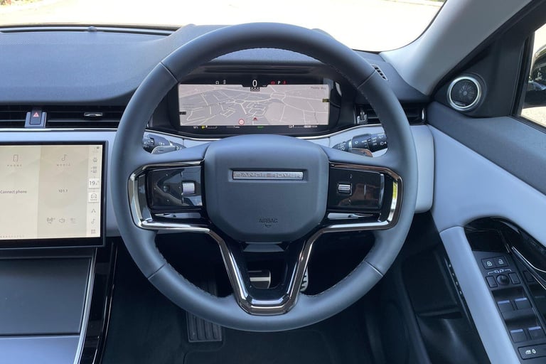 2025 Land Rover Range Rover Evoque 1.5 P270e Dynamic SE 5dr Auto ESTATE PETROL/ELECTRIC Automatic