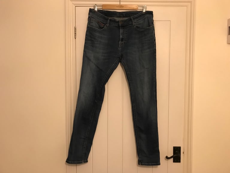 image for Men’s Tommy Hilfiger  slim jeans size 36 waist 32 length .