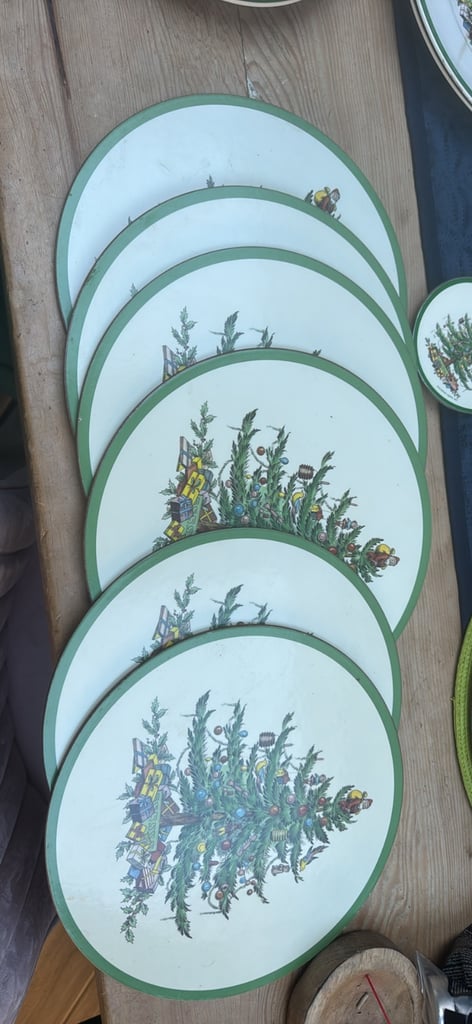 Spode Christmas dinner set 