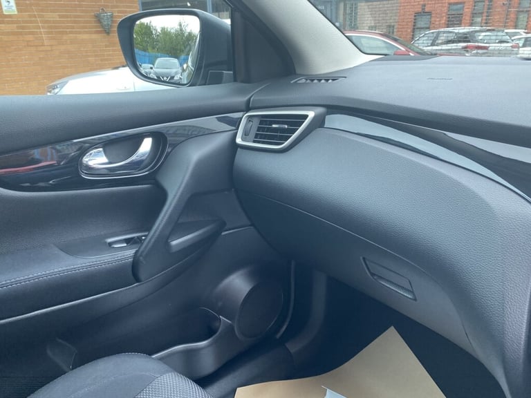 2015 Nissan Qashqai 1.5 DCI N-TEC 5DR Manual Hatchback Diesel Manual