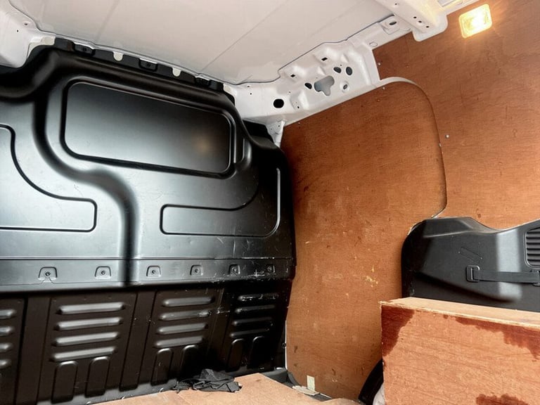 2022 Ford Transit Courier EcoBoost Leader Panel Van Petrol Manual