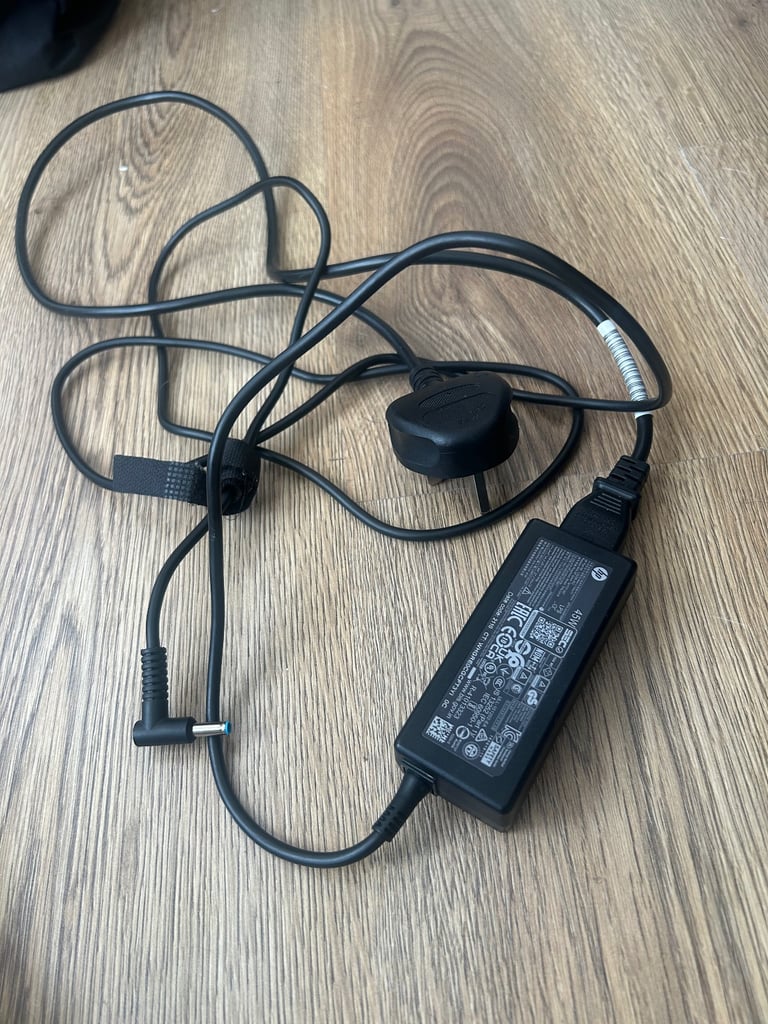 HP laptop charger 
