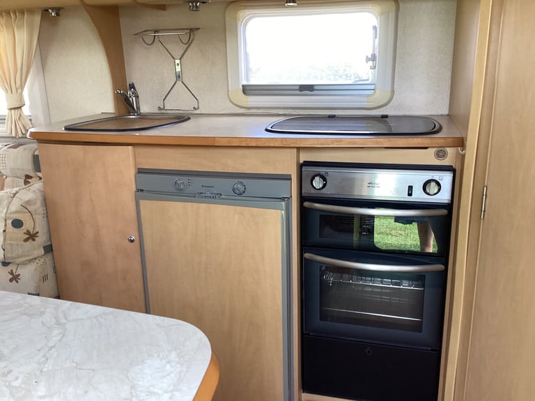 Bailey Senator 2 berth Caravan. 2006