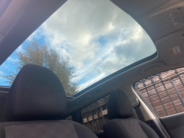 2016 Nissan Qashqai 1.6 dCi N-Connecta 5dr Xtronic HATCHBACK Diesel Automatic