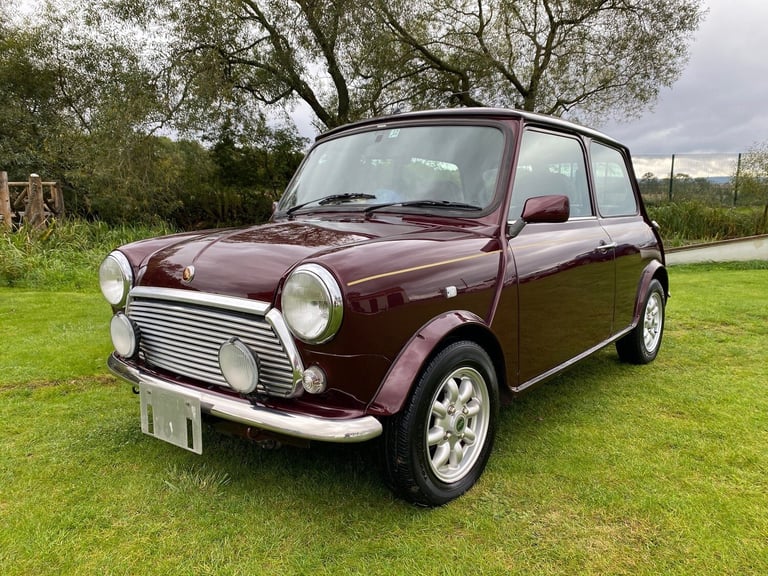 RARE ROVER MINI AUTOMATIC 40TH ANNIVERSARY EDITION IN MULBERRY * FULL LEATHER *