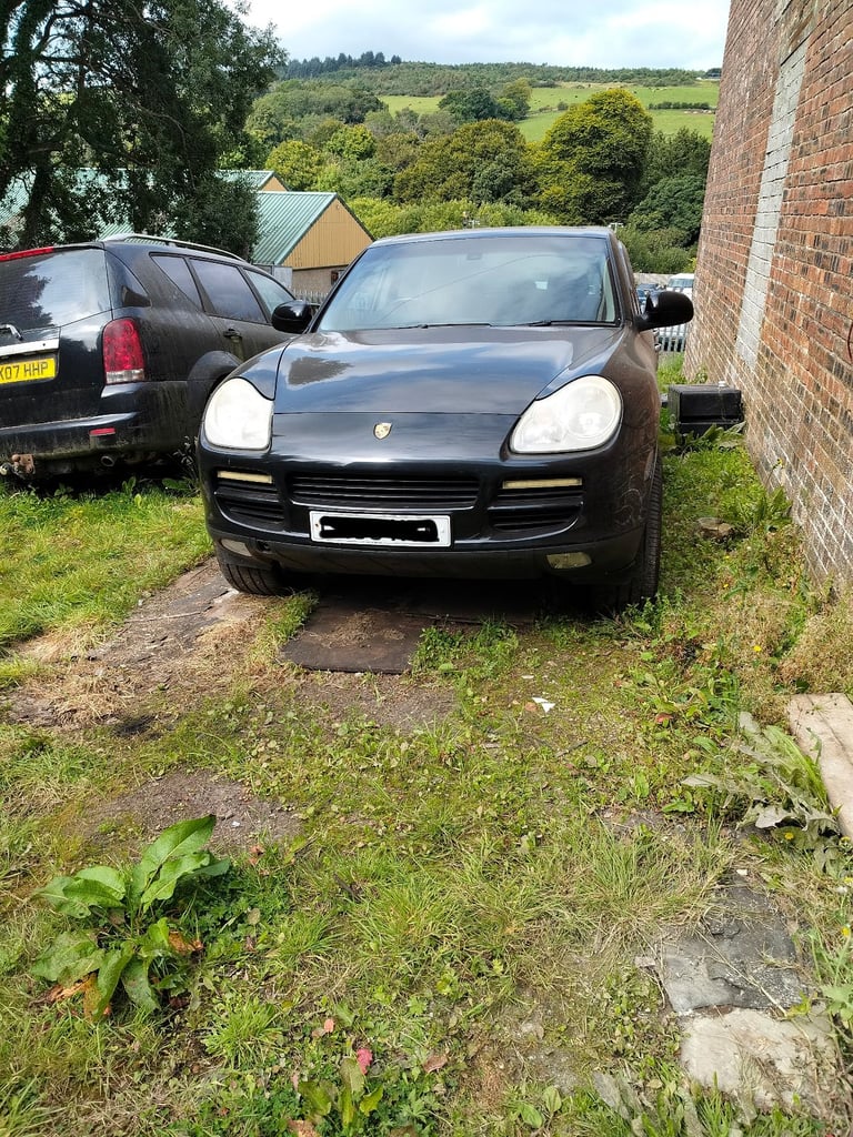 image for Porsche CAYENNE s 03 4.5 V8 offroad