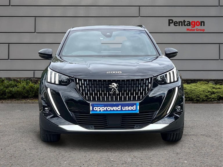  Peugeot 2008 SUV 1.2 Puretech Gt Premium Suv 5dr Petrol Eat Euro 6 s/s 130 Ps