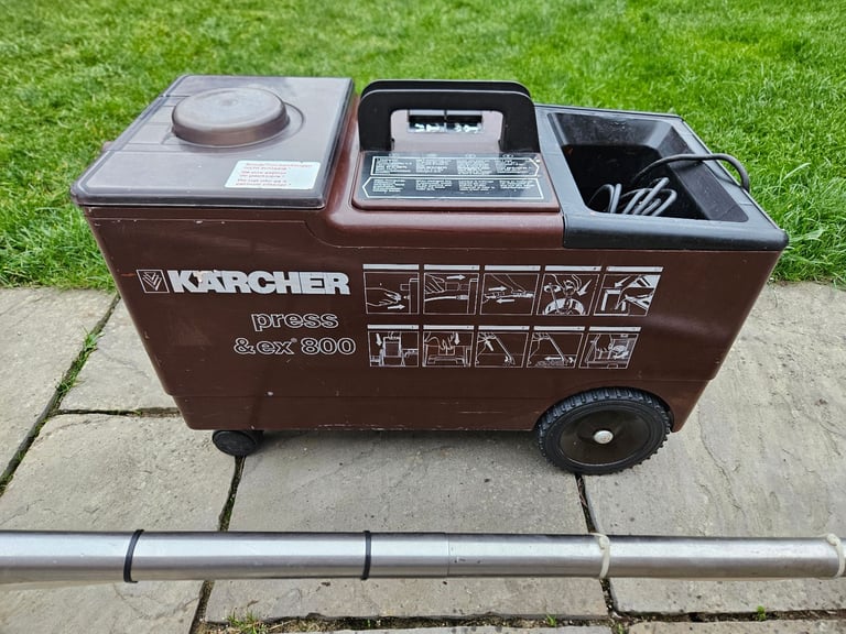 Karcher press & ex 800 carpet cleaner 