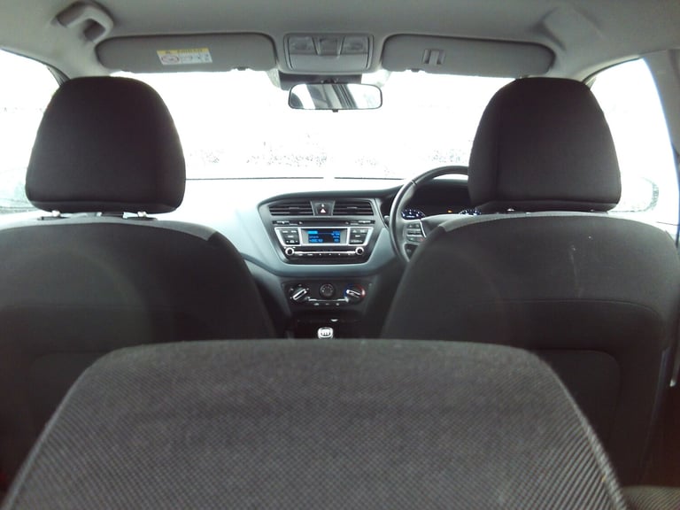 2015 Hyundai i20 1.2 SE 5dr HATCHBACK Petrol Manual