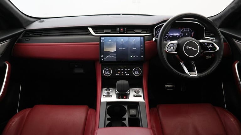 2023 Jaguar F-Pace 3.0 D300 AWD R-Dynamic HSE Black 5dr ESTATE Diesel Automatic