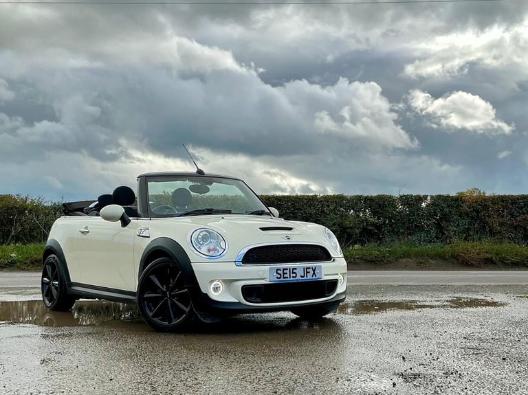 2015 MINI Convertible 1.6 Cooper S 2dr CONVERTIBLE PETROL Manual