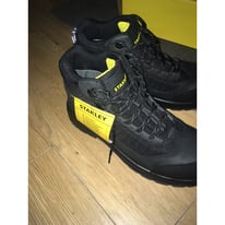 Stanley safety boots (brand new)