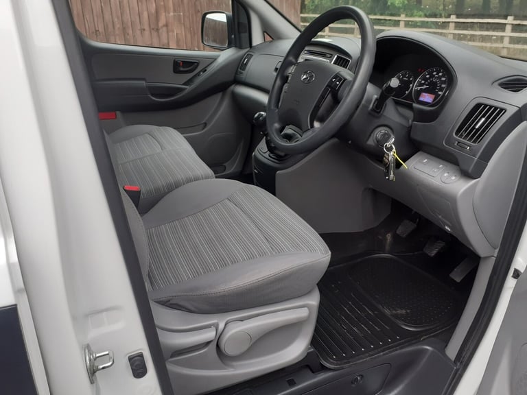 2019 Hyundai Iload 2.5 CRDi 116ps SE Van [6] EX POLICE PANEL VAN Diesel Manual