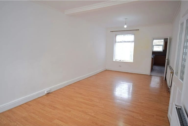 ***NN1*** 3 Bed House for Rent