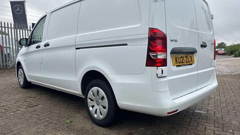 2021 Mercedes-Benz Vito 110CDI Progressive Panel Van FWD L2 Eu6 102 PANEL VAN Diesel Manual