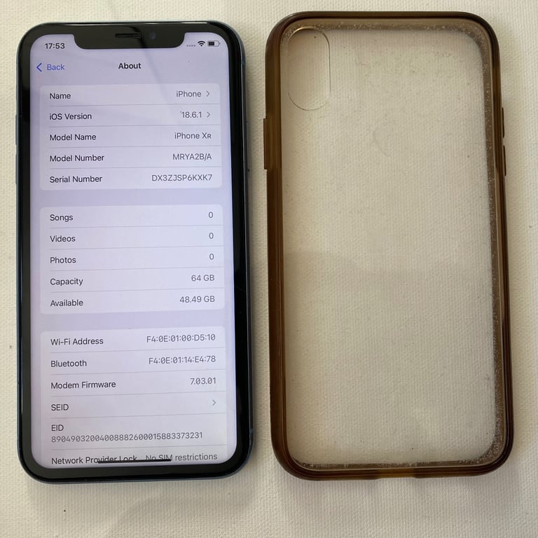 iPhone XR 64gb UNLOCKED 