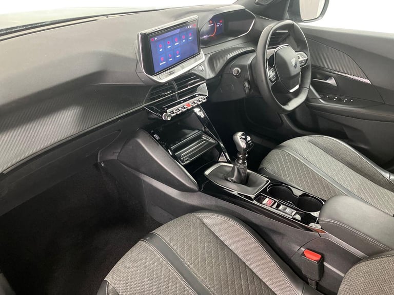 2024 Peugeot 2008 1.2 PureTech Allure 5dr Estate PETROL Manual